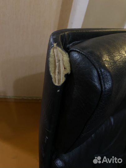 Кожанное компьютерное кресло