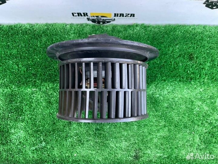 Моторчик отопителя задний Ford Galaxy