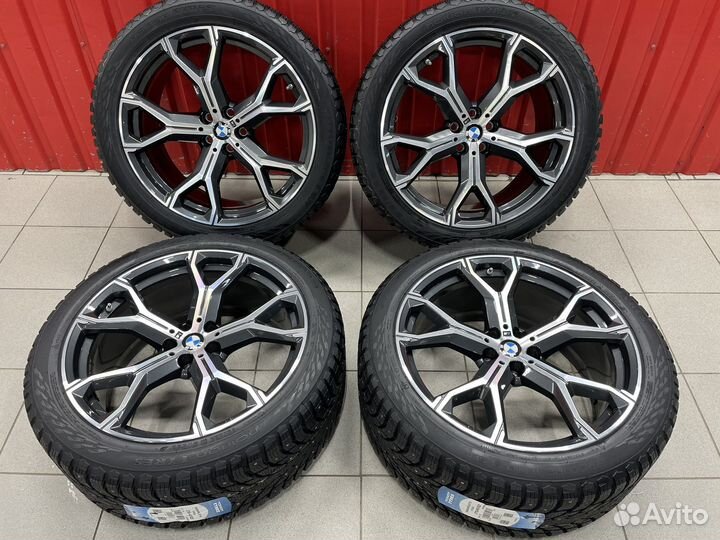 Новые BMW X5 G05 X6 G06 зима R21 шипы 741M стиль