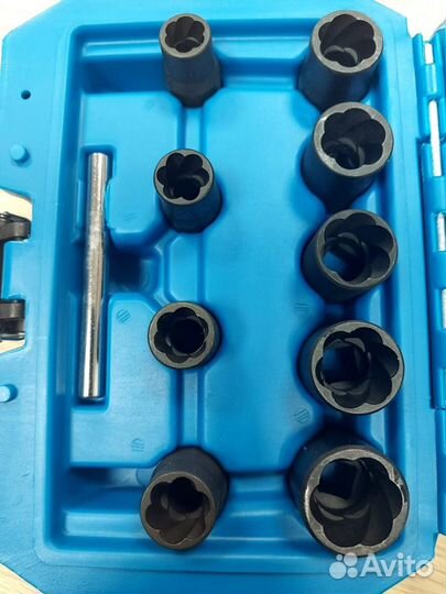 Набор головок для поврежденных болтов и гаек 10 пр