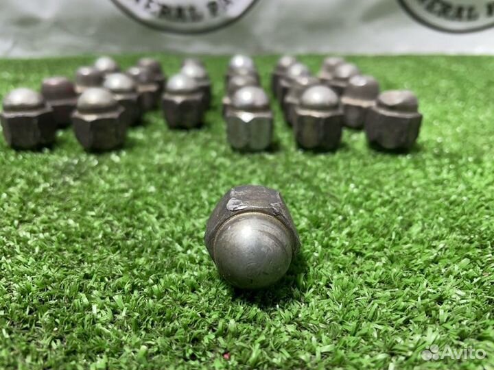 Гайка колесная Toyota Land Cruiser Prado RZJ90