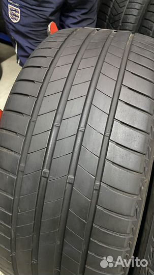 Bridgestone Turanza T005 245/40 R19