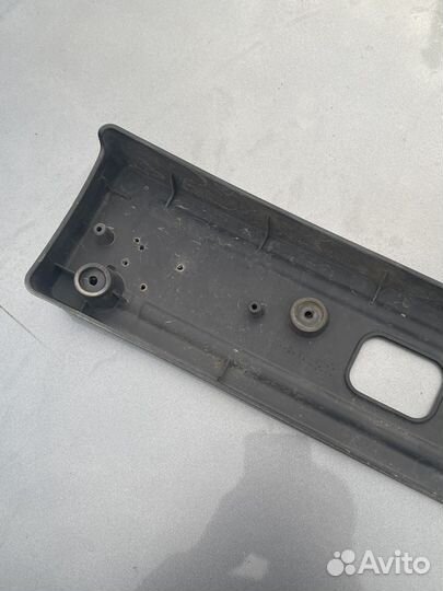 Накладка номерного знака