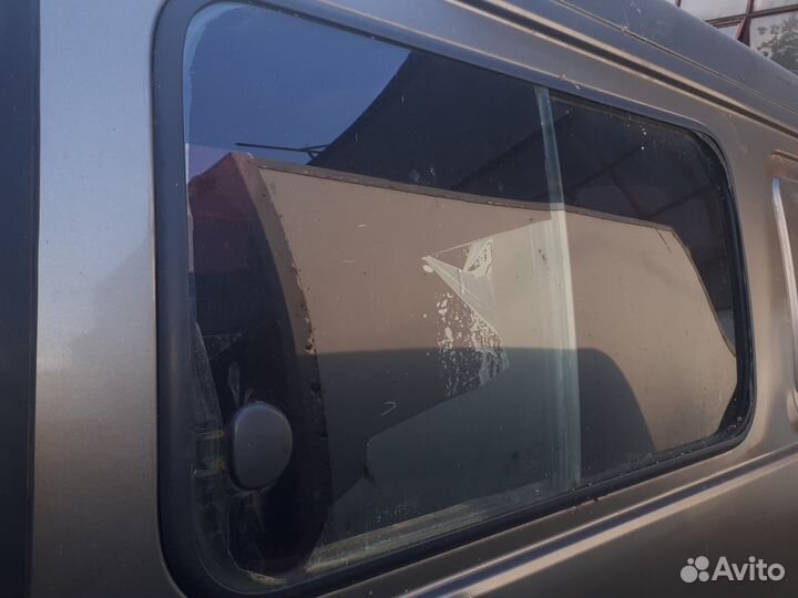 Разбор хендай старекс 1 H 200. Стекло кузова