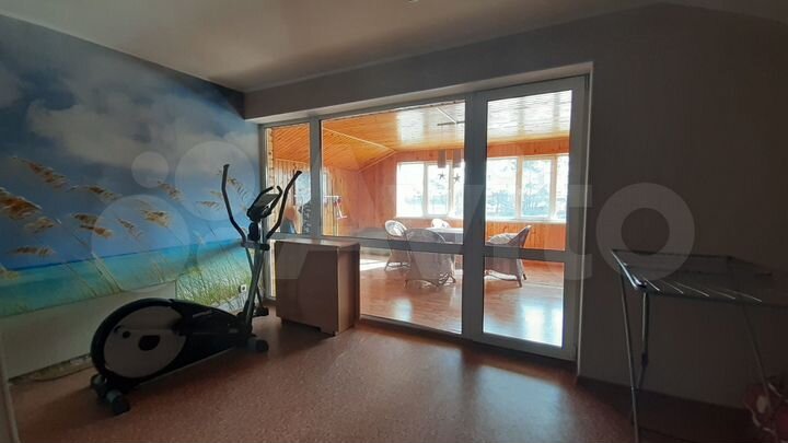 Коттедж 220 м² на участке 17 сот.