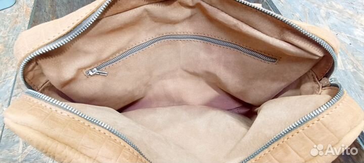 Деловая кожаная сумка ручной работы