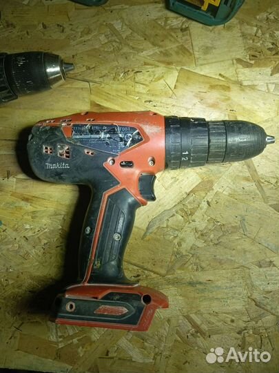 Шуруповерт df457d makita maktec