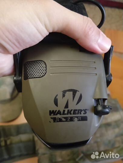 Бронежилет+тактические наушники+пояс с подсумками