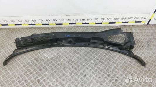 Накладка декоративная (жабо, дождевик) chrysler 30