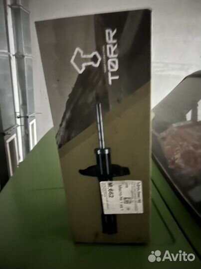 Амортизатор на мерседес w203,w209