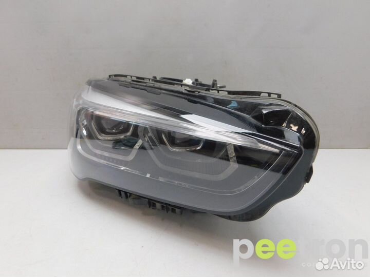 Б/У Б/У Фара правая б/у 63115A01172 BMW