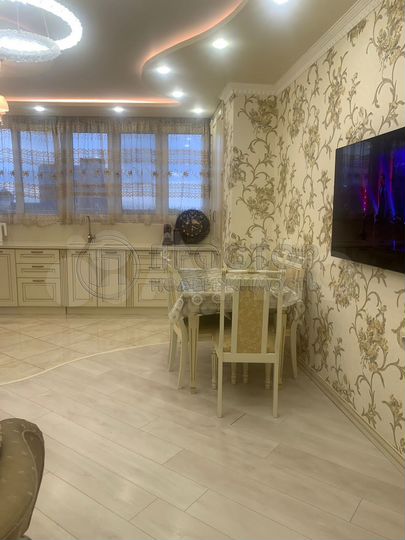 2-к. квартира, 75 м², 7/9 эт.