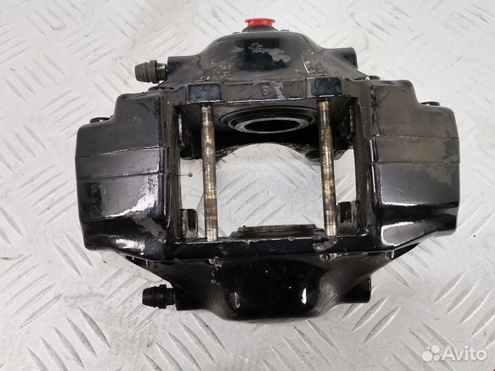 Суппорт задний правый Maserati Quattroporte 5 2006