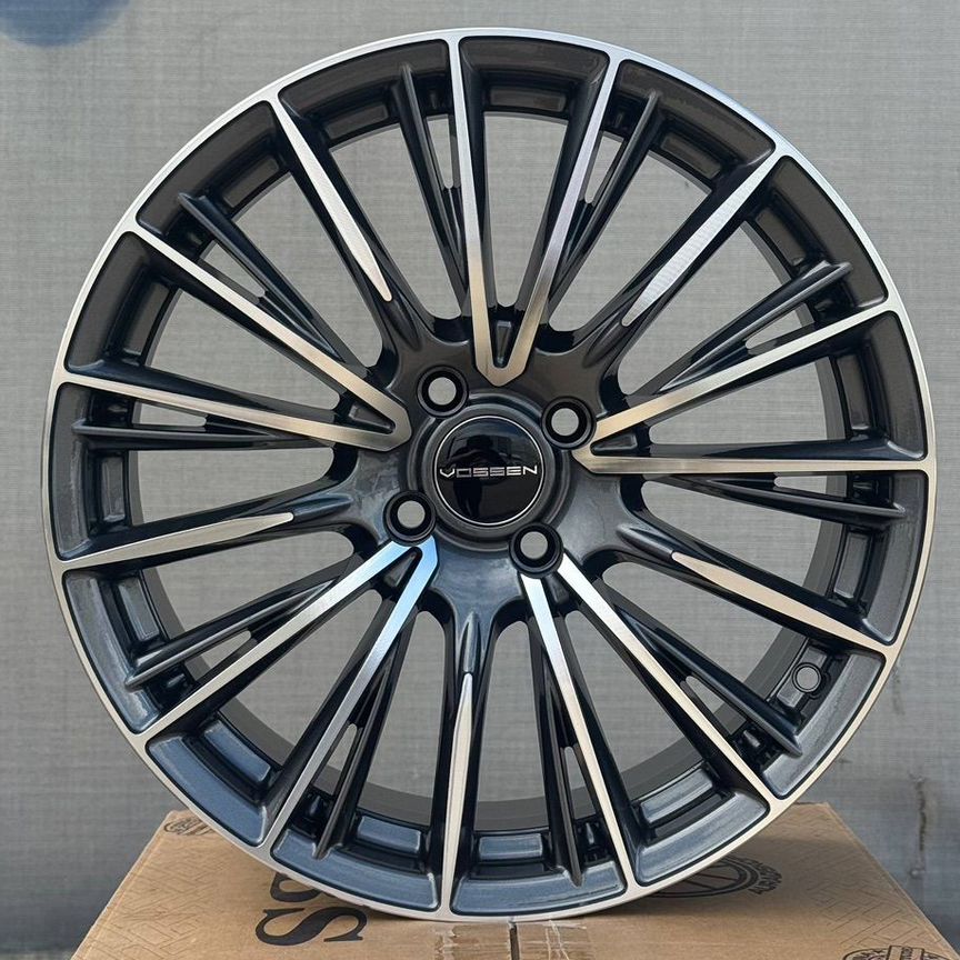 Литые диски Vossen LG03 7.5×R17 4×100
