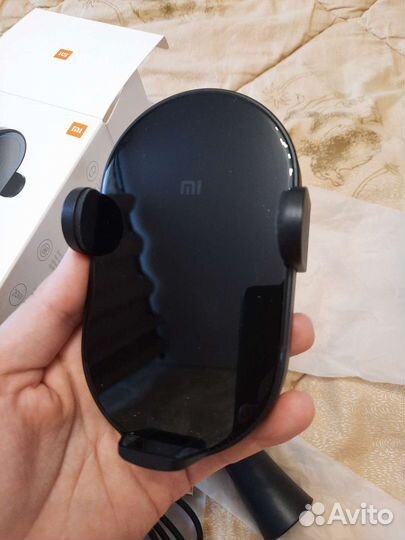 Держатель Xiaomi Wireless car Charger 20W