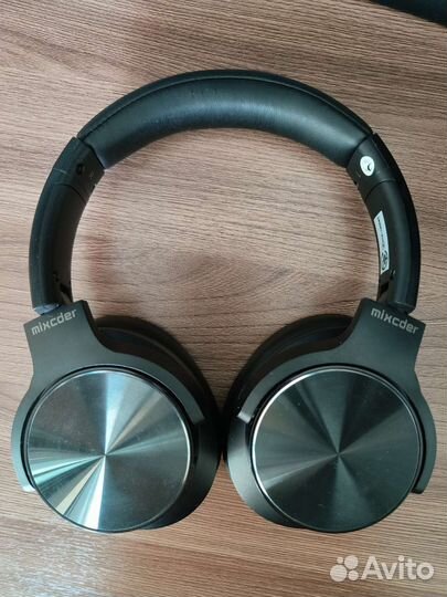 Беспроводные полноразмерные наушники mixcder e9