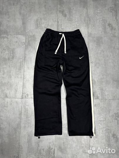 Спортивные брюки Nike зимние