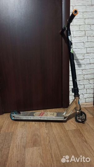 Самокат трюковой