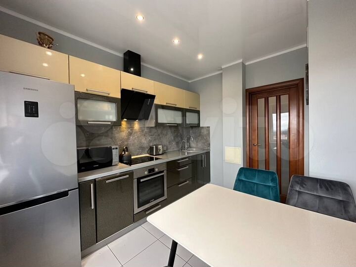 2-к. квартира, 52,7 м², 14/16 эт.