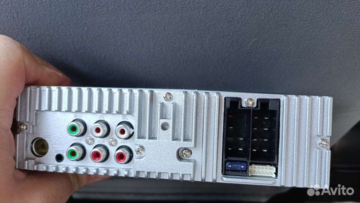 Автомагнитола