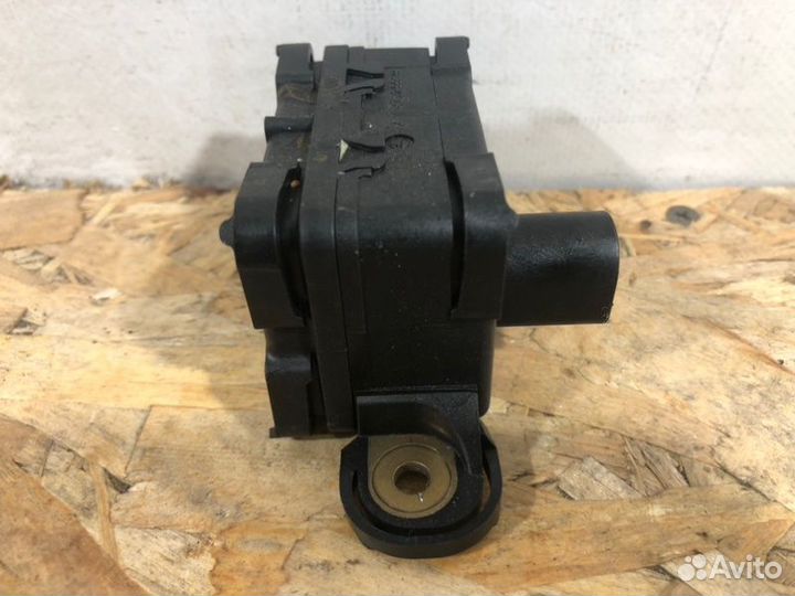 Датчик ускорения Volkswagen Touareg 2 До Рестайл