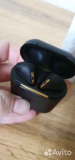 Беспроводные наушники