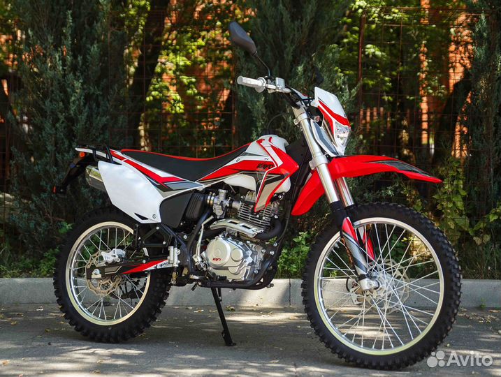Мотоцикл Kayo T2-G 250 Enduro черно-красный