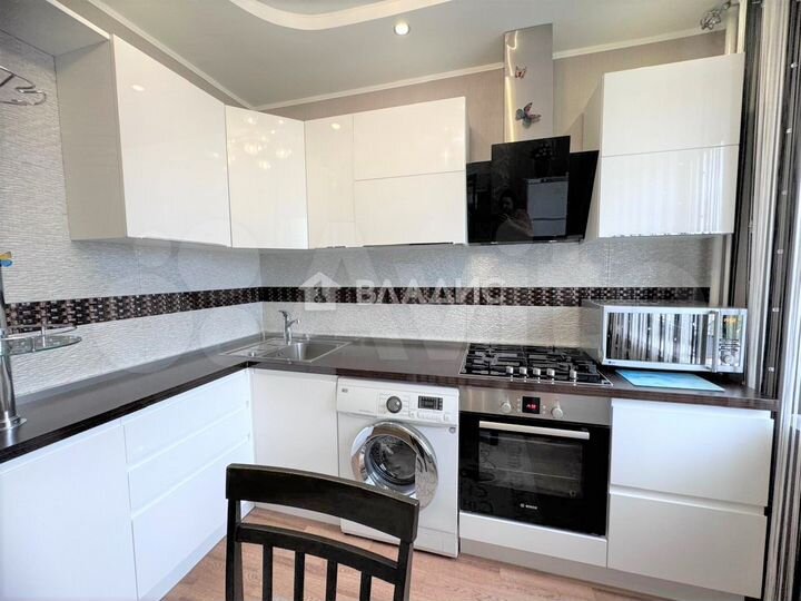 2-к. квартира, 52 м², 6/9 эт.
