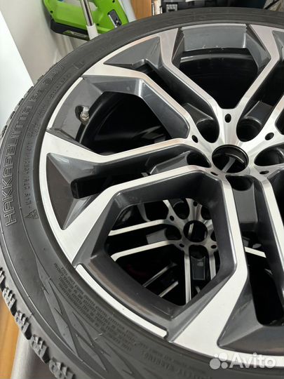 Nokian Tyres Hakkapeliitta R3 SUV 275/40 R21 и 315/35 R21