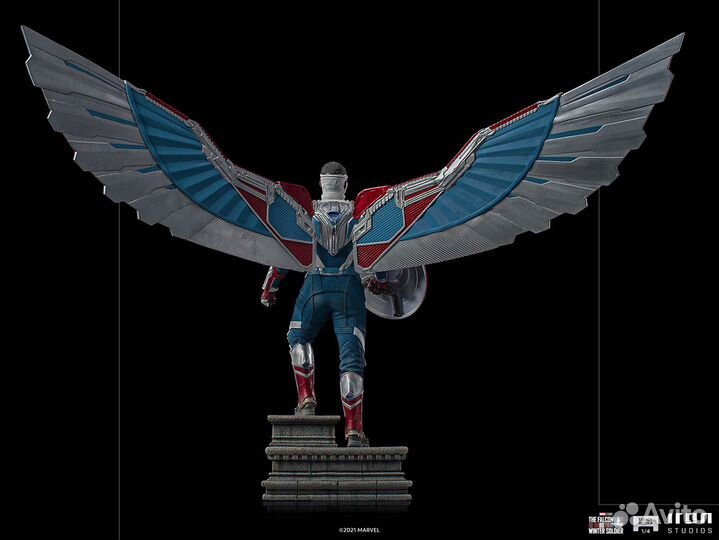 Captain America Sam Wilson (Open Wings Version)