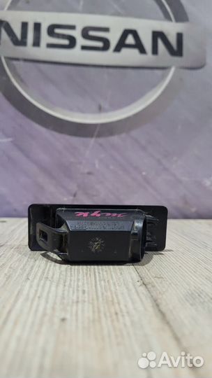 Подсветка номера фонарь Nissan juke F15