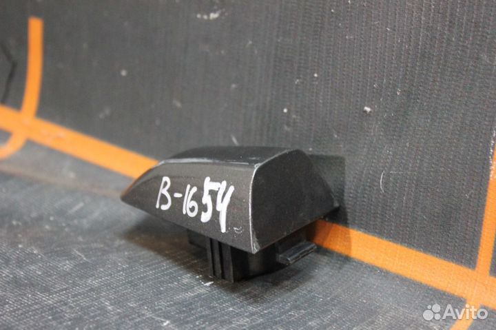 Площадка гос. - Land Rover Range Rover Evoque 2011