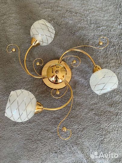 Люстры новые