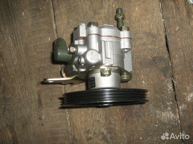 Насос гур Ниссан