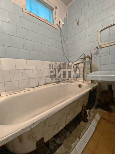 2-к. квартира, 43,3 м², 2/5 эт.