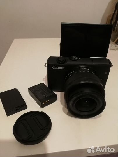 Фотоаппарат Canon EOS M200 Kit