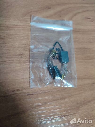 Щетки угольные для электроинструмента