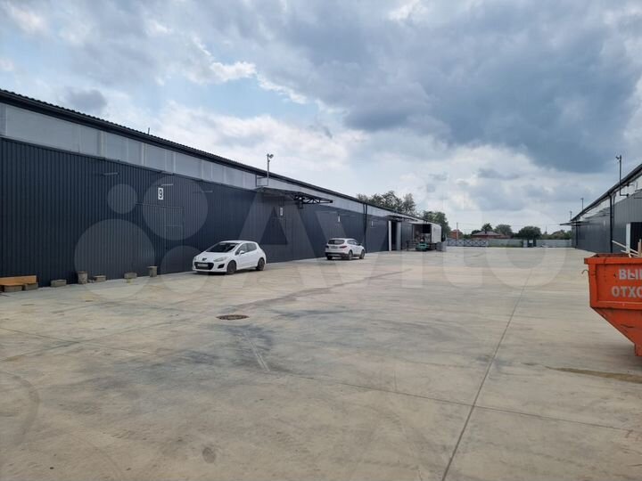 Склад, 2400 м²