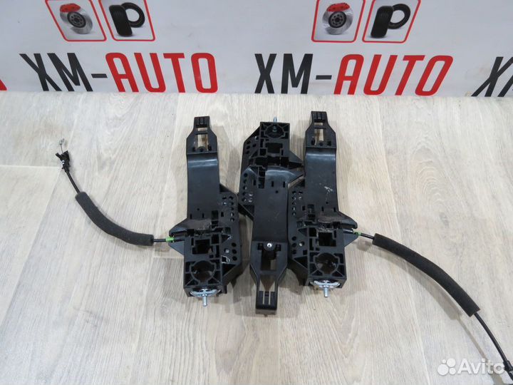 Кронштейн ручки LADA Vesta SW Cross