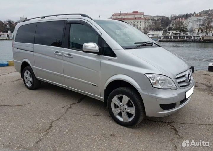 Заказ минивэна с водителем трансфер по Крыму