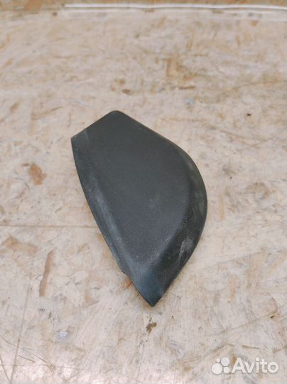 Крышка зеркала внутренняя правая Kia Ceed