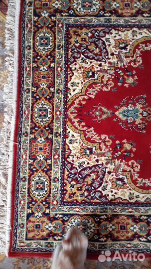 Ковер шерстяной новый