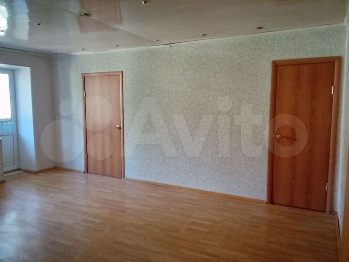 2-к. квартира, 50 м², 3/5 эт.