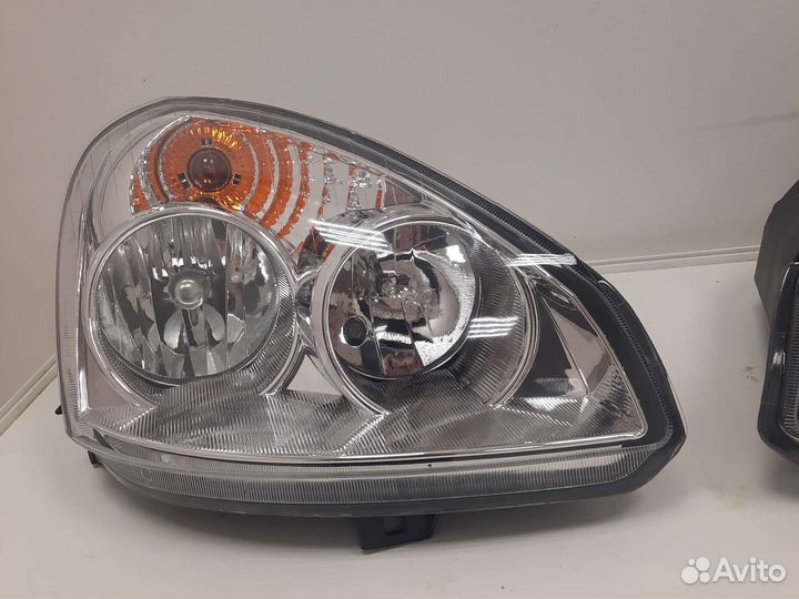 Фара правая LADA priora