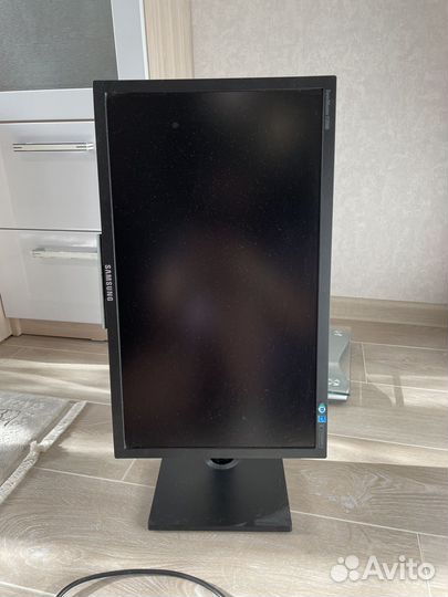 Монитор Samsung