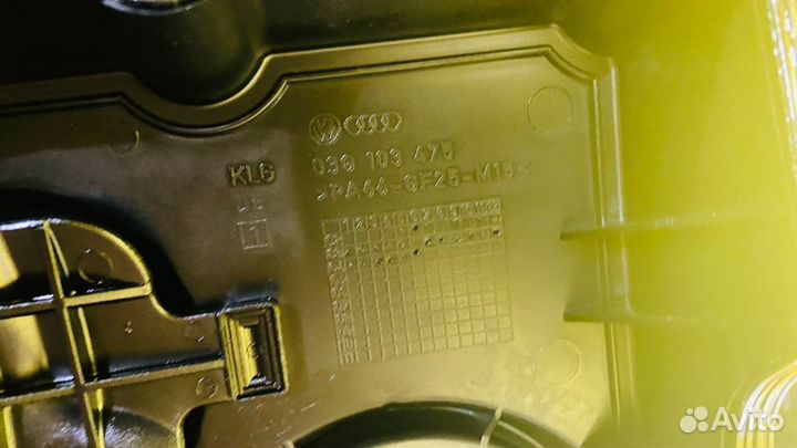 Клапанная крышка Volkswagen Passat 2.0 Tdi BKP BKD