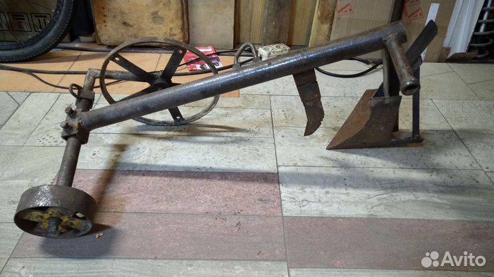 Автоматический Плуг для ручной вспашки