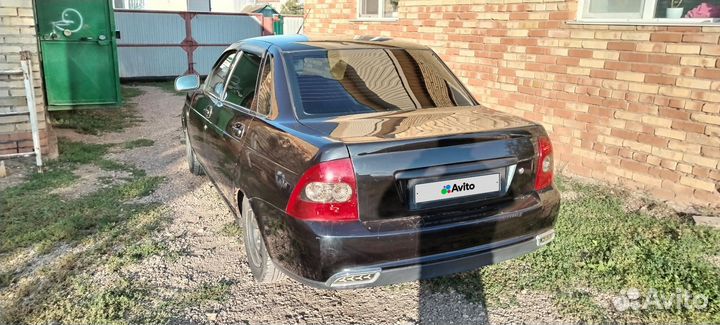 LADA Priora 1.6 МТ, 2010, 200 000 км