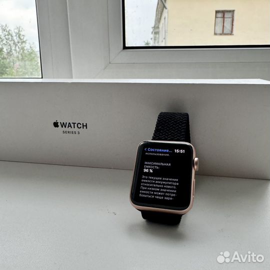 Apple Watch Series 3, 42mm Rose Gold