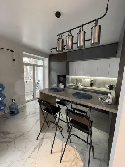 3-к. квартира, 77,9 м², 6/17 эт.